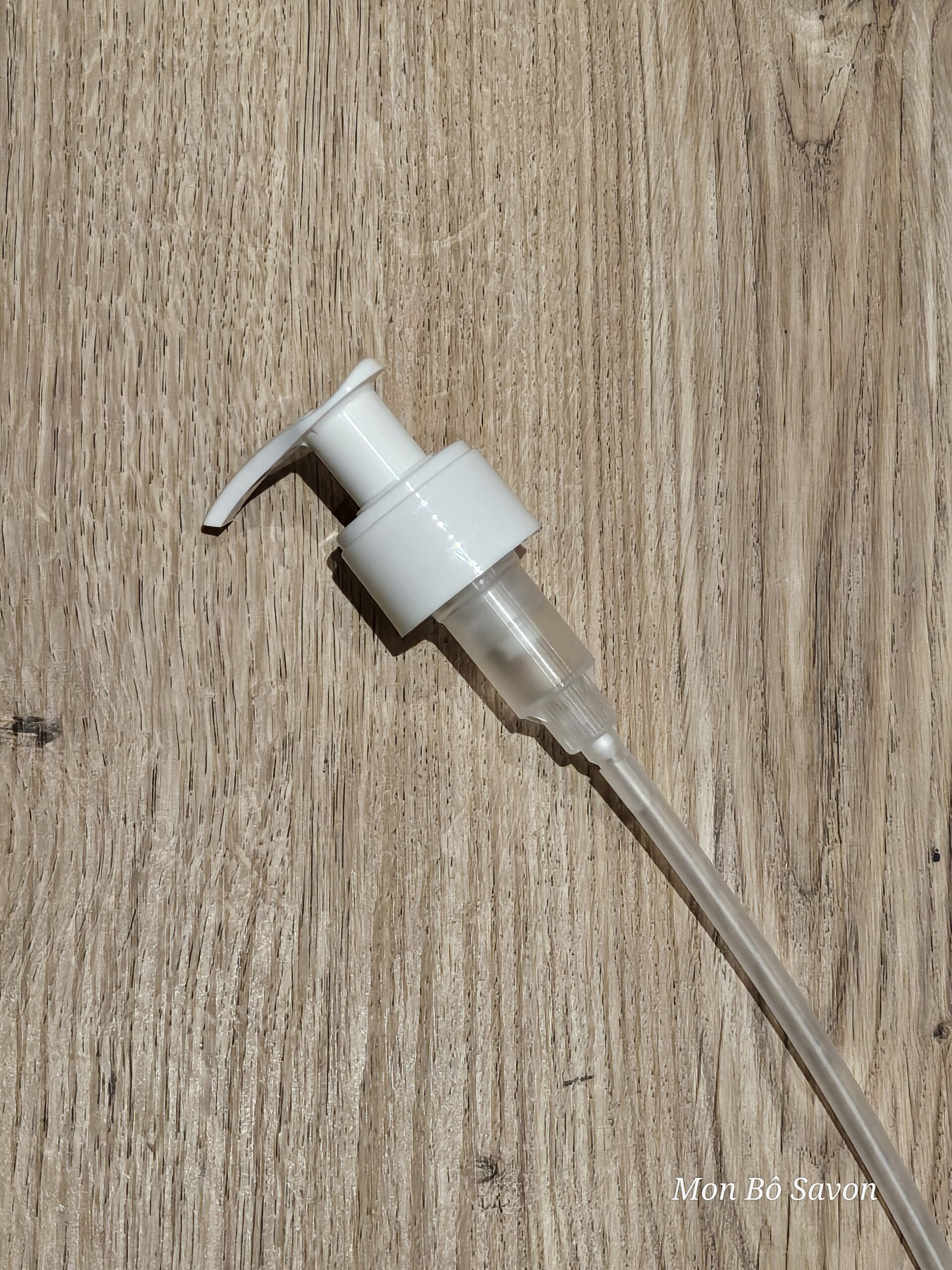 Pompe pour flacon de poduits d'entretien